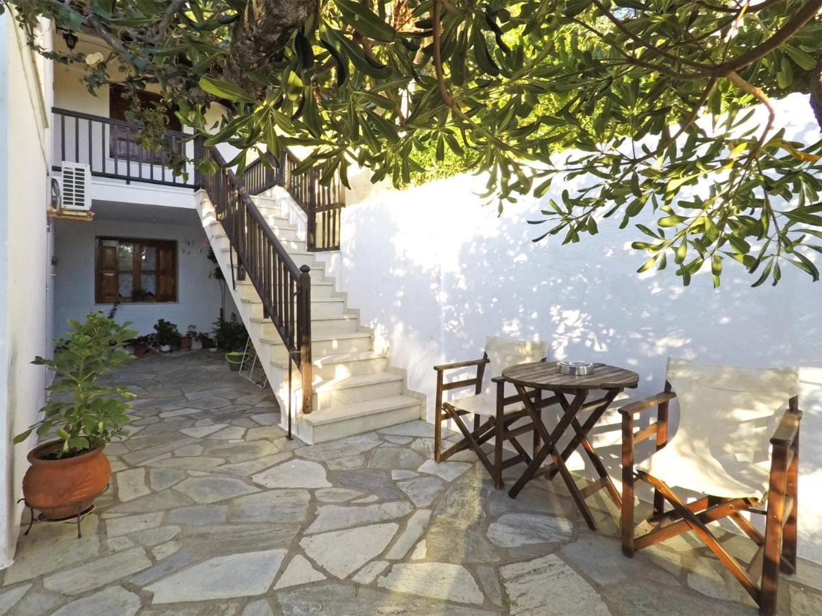 Ourania Apartment Skopelos stad Exteriör bild