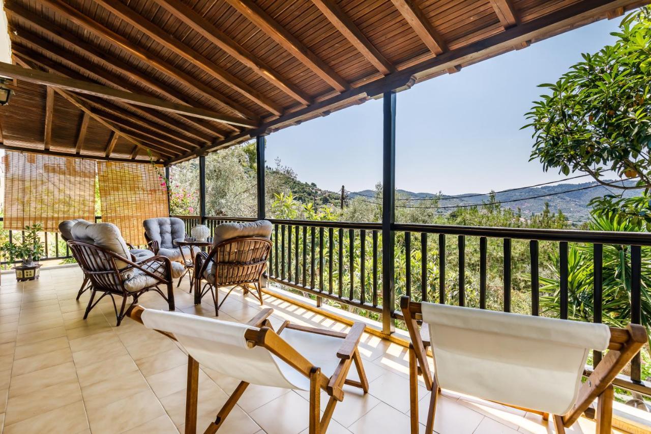 Ourania Apartment Skopelos stad Exteriör bild
