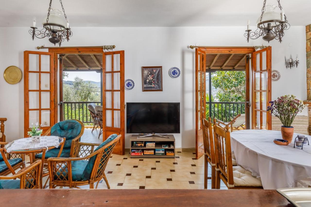 Ourania Apartment Skopelos stad Exteriör bild